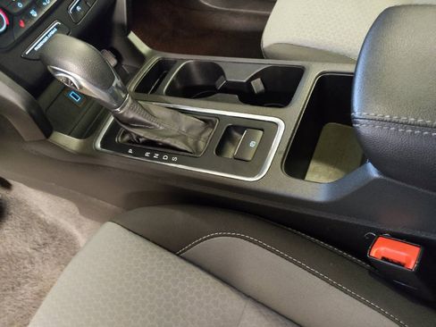 Used 2018 Ford Escape SE w/ SE Sync 3 Package image 26