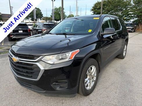 Used 2021 Chevrolet Traverse LS FWD image 7