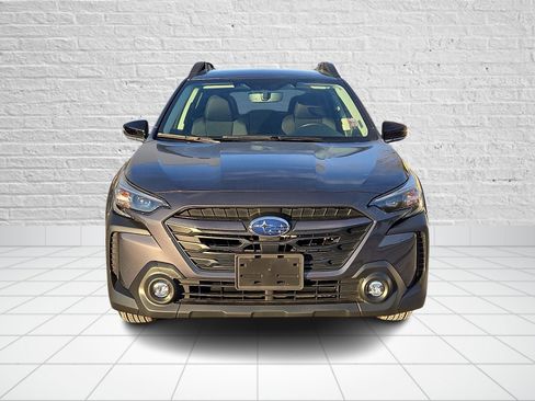 Used 2024 Subaru Outback Premium image 2