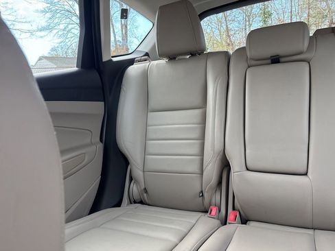 Used 2014 Ford C-MAX SEL w/ Equipment Group 302A image 12