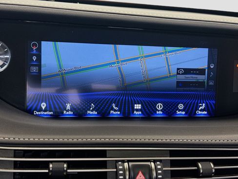 Used 2018 Lexus LS 500 AWD w/ Luxury Package image 10