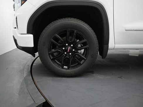 New 2026 GMC Sierra 1500 Elevation image 6