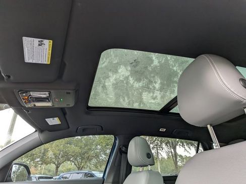 New 2026 Volkswagen Atlas Cross Sport SEL image 21