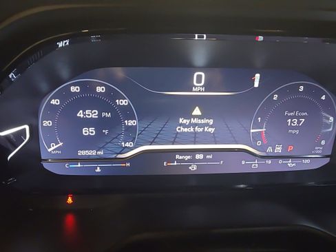 Used 2024 GMC Yukon XL Denali image 16