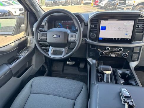 New 2025 Ford F150 Lightning XLT image 14