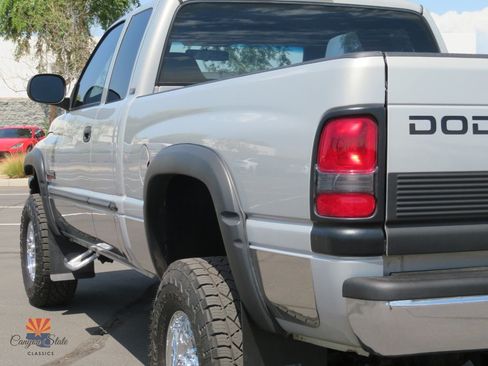 Used 2000 Dodge Ram 2500 Truck 4x4 Quad Cab image 24