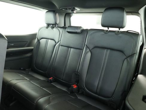 Used 2023 Jeep Wagoneer Series II w/ Premium Group I image 21