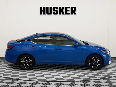 Used 2025 Nissan Sentra SV FWD image 2