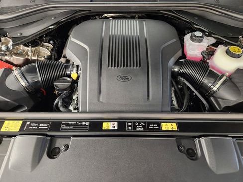 New 2026 Land Rover Range Rover Long Wheelbase SE image 31