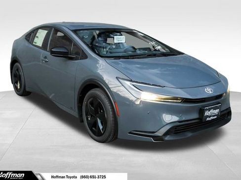 New 2026 Toyota Prius LE AWD/4WD image 1