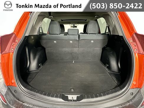 Used 2015 Toyota RAV4 XLE image 25