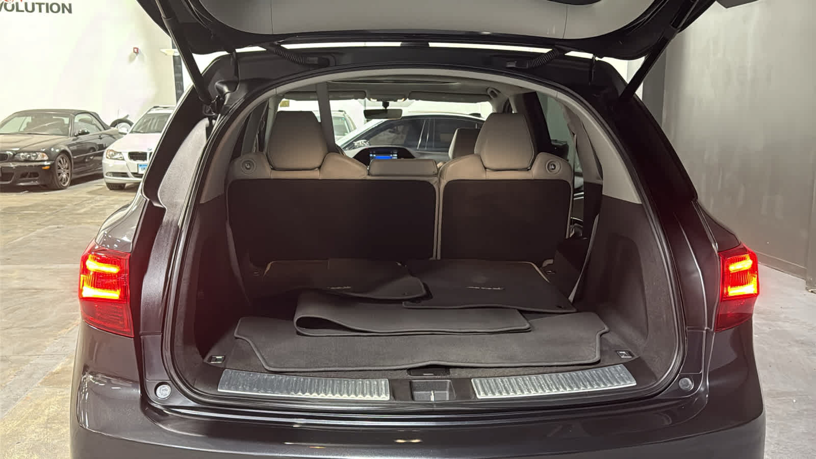 Used 2016 Acura MDX SH-AWD image 30