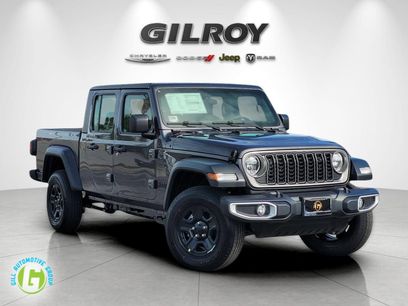 New 2026 Jeep Gladiator Sport
