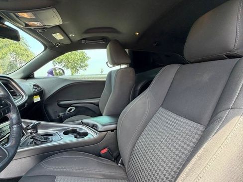 Used 2018 Dodge Challenger SXT w/ Blacktop Package RWD image 10