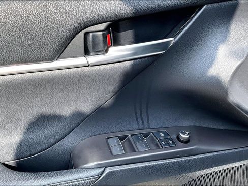Used 2021 Toyota Camry XSE FWD image 48