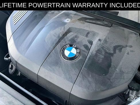 Used 2025 BMW 740i image 44