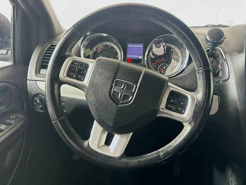 Used 2019 Dodge Grand Caravan GT FWD image 17