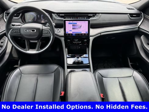 Used 2025 Jeep Grand Cherokee L Limited w/ Black Appearance Package RWD image 10