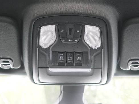 Used 2021 RAM 1500 Big Horn AWD/4WD image 29