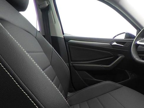 Used 2023 Volkswagen Jetta SE w/ Panoramic Sunroof Package FWD image 22