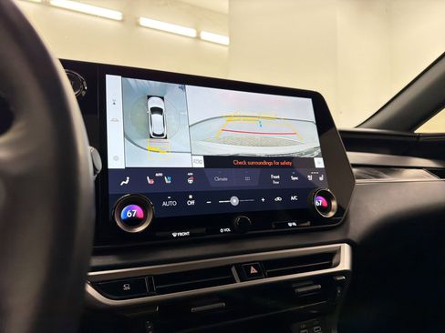 Certified 2025 Lexus RX 350 Premium w/ Accessory Package (Z1) image 25