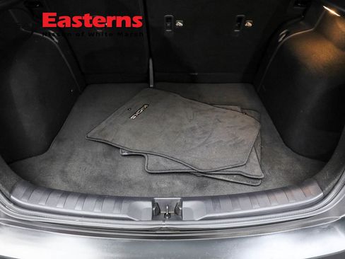 Used 2020 Nissan Kicks SR image 15