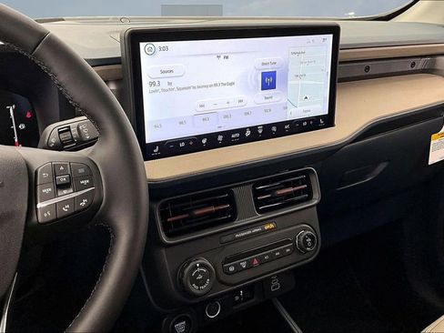 New 2026 Ford Maverick Lariat AWD/4WD image 6