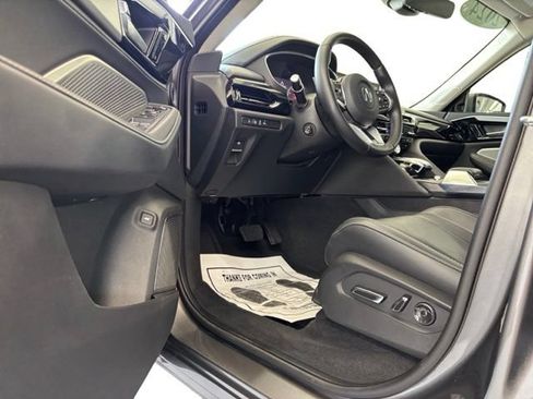 Used 2024 Acura MDX SH-AWD w/ Technology Package image 8