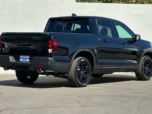 New 2026 Honda Ridgeline Black Edition image 4