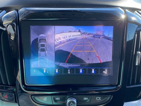 Used 2020 Chevrolet Traverse Premier image 31