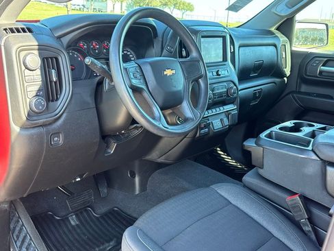 Used 2023 Chevrolet Silverado 1500 Custom image 11