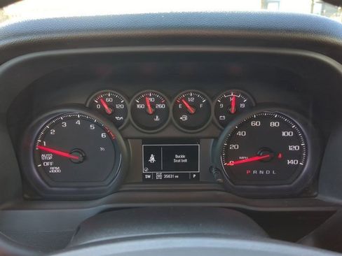Used 2022 Chevrolet Silverado 1500 Custom image 10