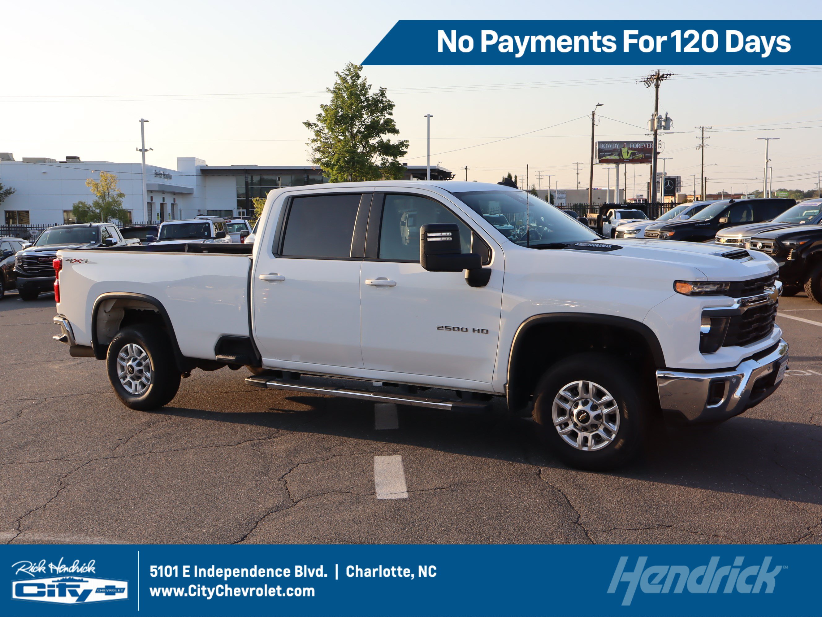 Used 2025 Chevrolet Silverado 2500 LT w/ Safety Package AWD/4WD image 1