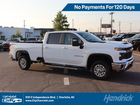 Used 2025 Chevrolet Silverado 2500 LT w/ Safety Package AWD/4WD image 1