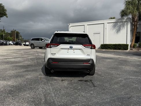Used 2024 Toyota RAV4 XLE Premium AWD/4WD image 6