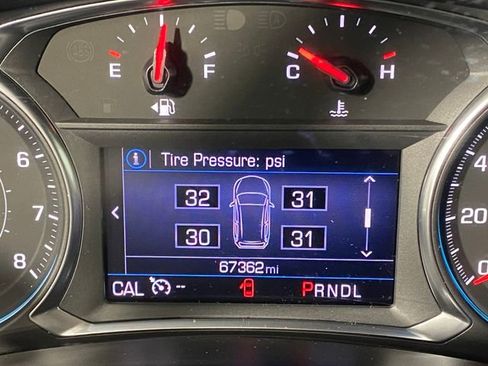 Certified 2022 Chevrolet Equinox RS image 19