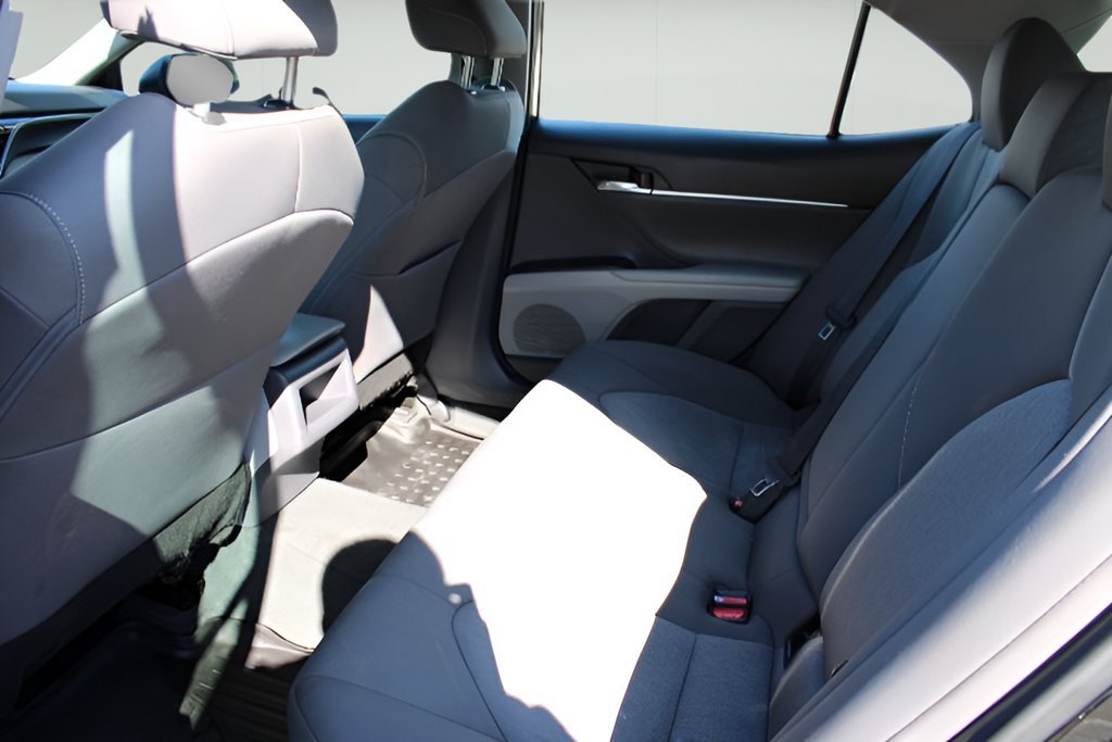 Used 2022 Toyota Camry LE AWD/4WD image 20