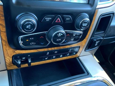 Used 2017 RAM 1500 Laramie Longhorn image 30