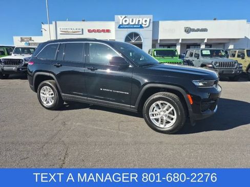 New 2026 Jeep Grand Cherokee Laredo AWD/4WD image 1