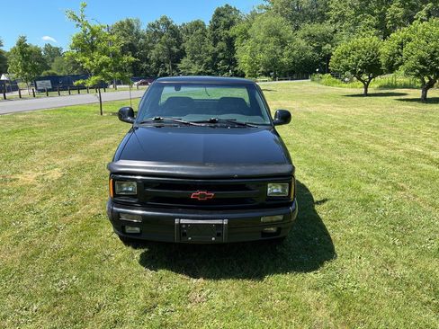 Used 1994 Chevrolet S10 Pickup 2WD Regular Cab image 10