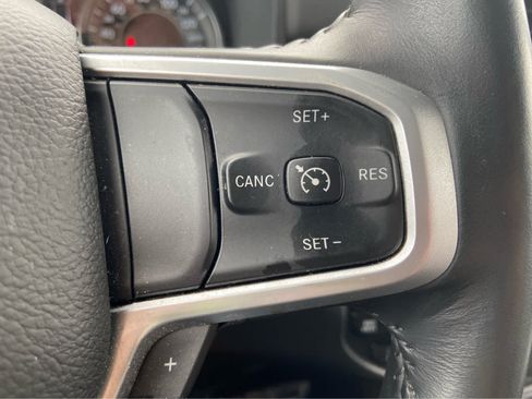 Used 2022 RAM 1500 Big Horn AWD/4WD image 23