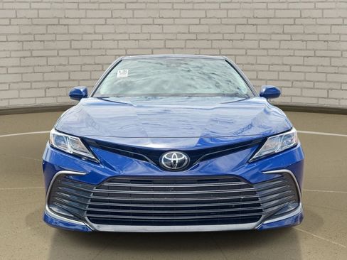 Used 2023 Toyota Camry LE w/ Protection Package (Q2) (TMS) FWD image 2