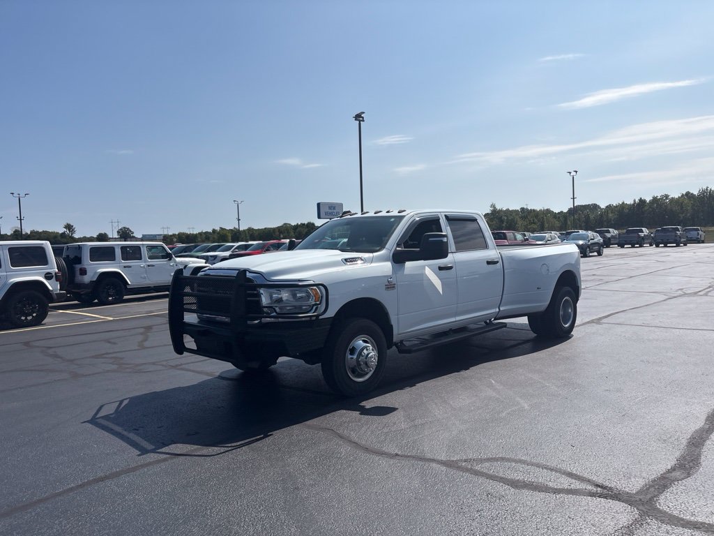 Used 2023 RAM 3500 Tradesman AWD/4WD image 5
