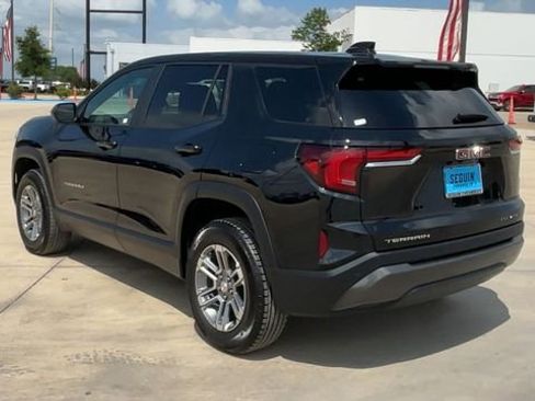 Certified 2026 GMC Terrain Elevation FWD image 7