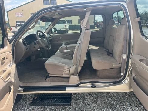 Used 2003 Toyota Tundra SR5 AWD/4WD image 4