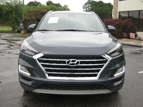 Used 2021 Hyundai Tucson Limited FWD image 2