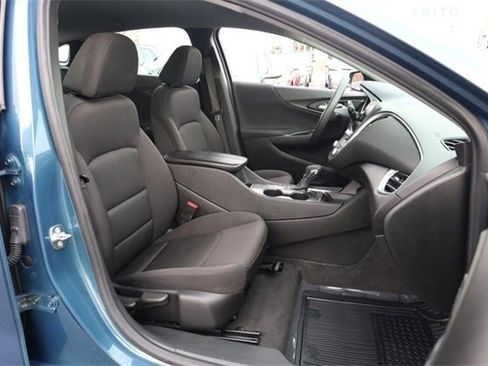 Used 2024 Chevrolet Malibu LT image 22