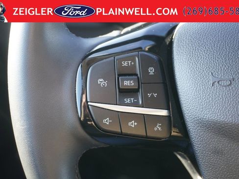 Used 2024 Ford Escape Platinum AWD/4WD image 27