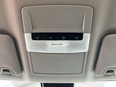 Used 2025 Nissan Altima 2.5 SR image 17