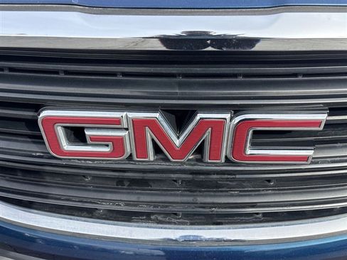 Certified 2020 GMC Terrain SLE w/ Driver Convenience Package image 30